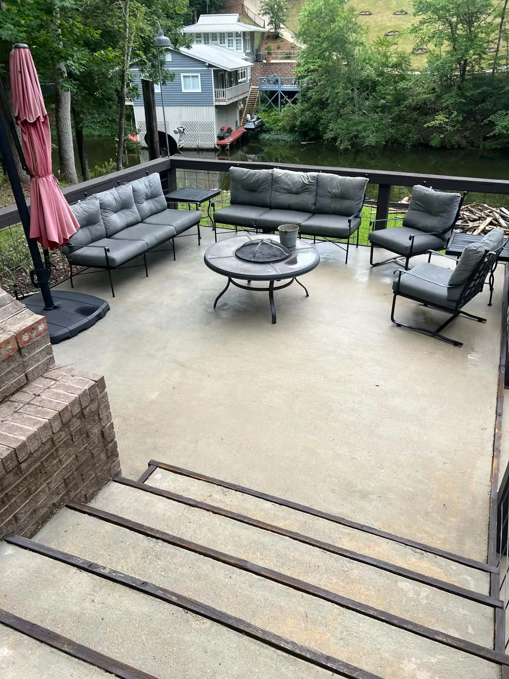 Patio cleaning in Central Alabama